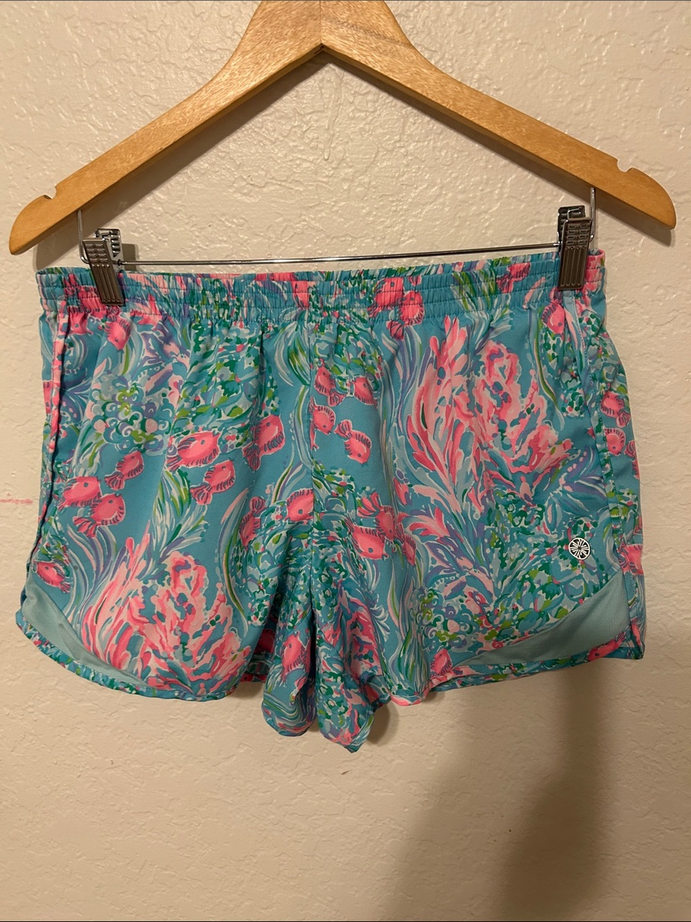 🎼Lilly Pulitzer LUXLETIC athletic ocean trail print elastic waist size M GUC - Picture 2 of 14